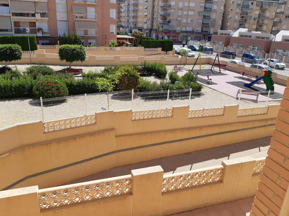 Amplio Piso Con Vistas A La Playa De Poniente Apartment Águilas Exterior foto